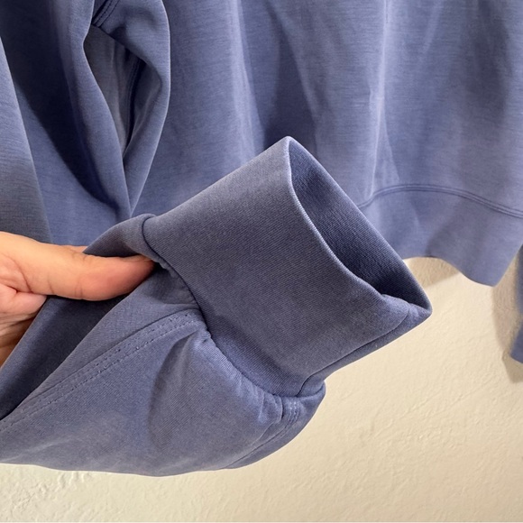 Lululemon Perfectly Oversized Cropped Crew - Picture 9 of 16